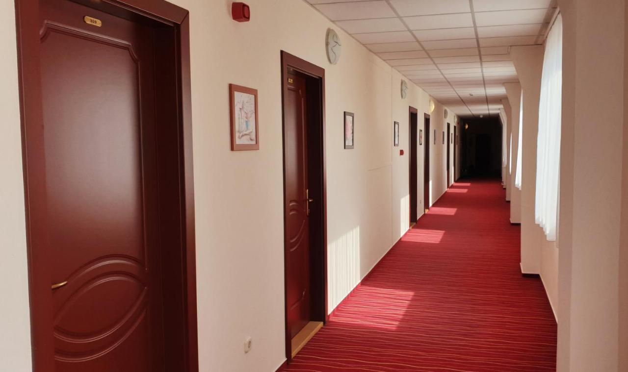 Diana Club Hotel Budapest Exterior photo